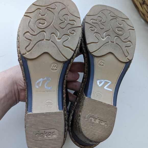 Beautiful Riekers Wedges - Picture 4 of 5